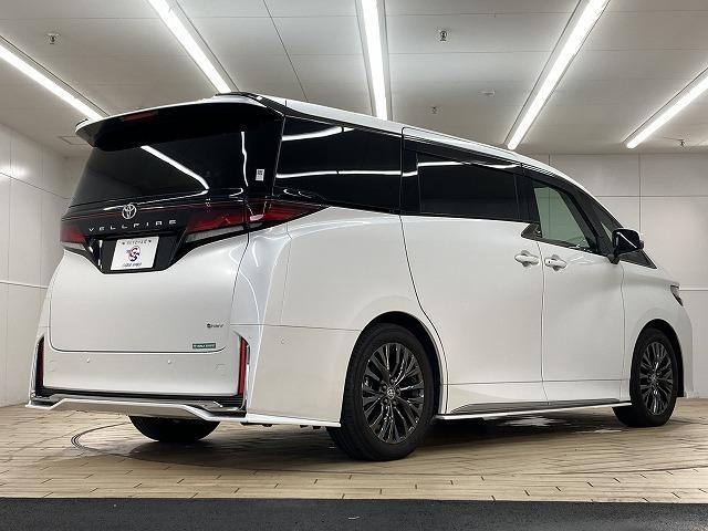 TOYOTA VELLFIRE HYBRID Z PREMIER