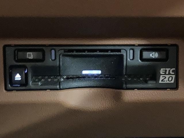 TOYOTA VELLFIRE HYBRID Z PREMIER