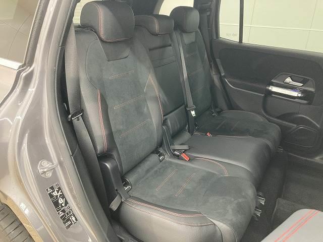 MERCEDES BENZ GLB GLB200D 4MATIC AMG LINE PACKAGE