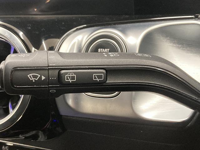 MERCEDES BENZ GLB GLB200D 4MATIC AMG LINE PACKAGE