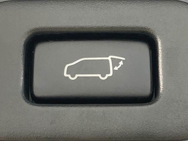 TOYOTA VELLFIRE HYBRID Z GOLDEN EYES