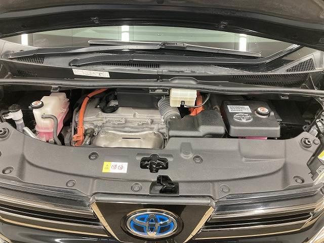 TOYOTA VELLFIRE HYBRID Z GOLDEN EYES