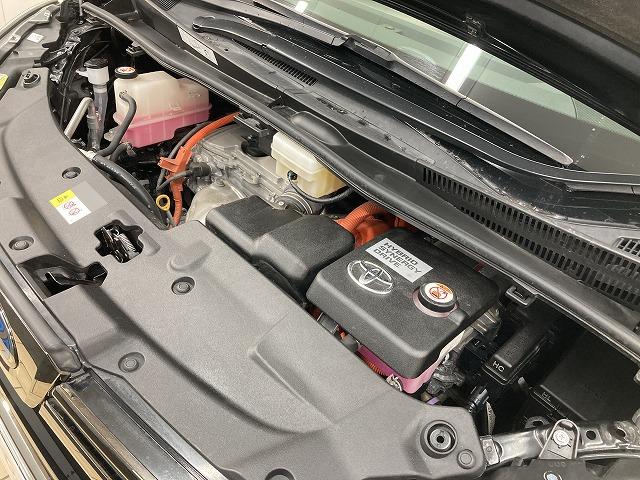 TOYOTA VELLFIRE HYBRID Z GOLDEN EYES