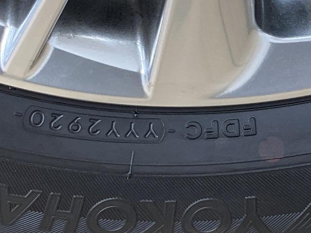 TOYOTA VELLFIRE HYBRID Z GOLDEN EYES