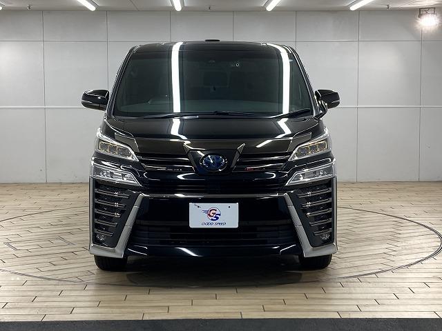 TOYOTA VELLFIRE HYBRID Z GOLDEN EYES