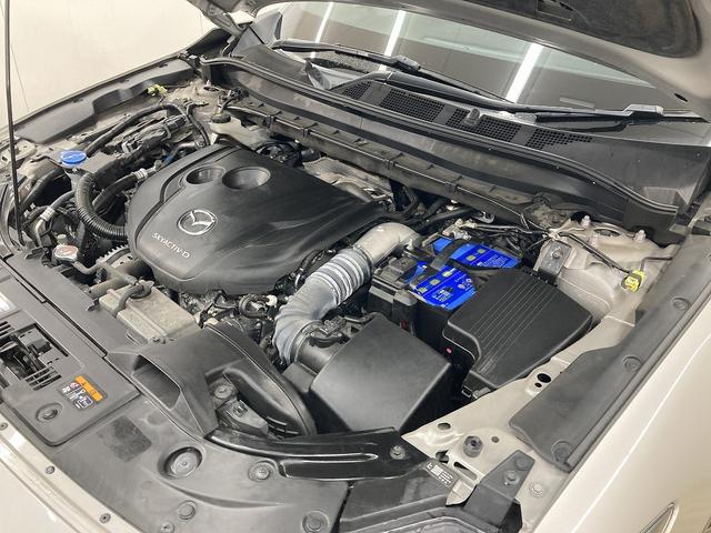 ＣＸ－８ ＸＤ　Ｌパッケージ　純正ナビ／全周囲カメラ／レーダークルーズコントロール／電動リアゲート／ブラックレザーシート／メモリー付パワーシート／シートヒーター／ベンチレーション／ＬＥＤヘッド／純正１９インチアルミホイール（22枚目）