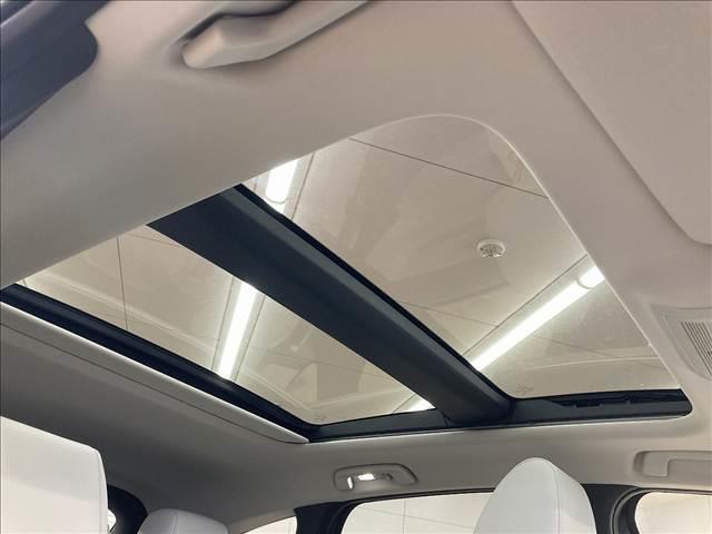 CX-60 PHEV プレミアムモダン 純正ナビ/全周囲カメラ/サンルーフ/白革シート/BOSEサウンド/ヘッドアップディスプレイ/パワーシート/パワーバッグドア/シートヒーター/レーダークルーズコントロール/LED/ブラインドスポット(6枚目)