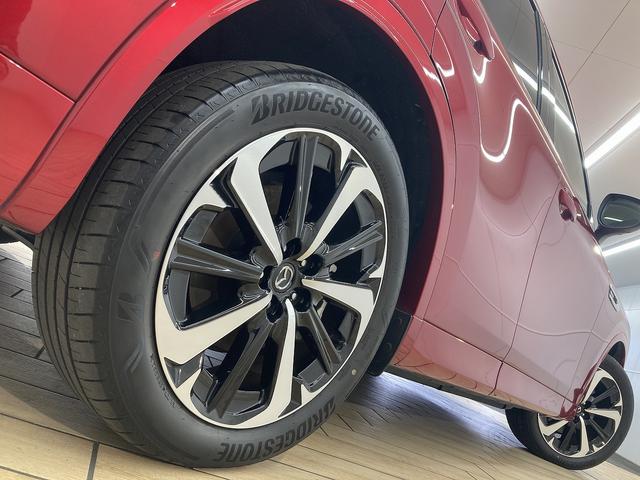 CX-60 PHEV プレミアムモダン 純正ナビ/全周囲カメラ/サンルーフ/白革シート/BOSEサウンド/ヘッドアップディスプレイ/パワーシート/パワーバッグドア/シートヒーター/レーダークルーズコントロール/LED/ブラインドスポット(26枚目)