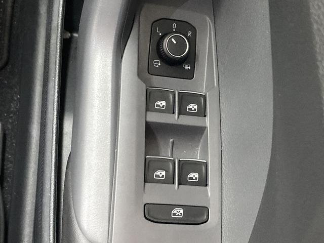 VOLKSWAGEN T-CROSS TSI 1ST PLUS