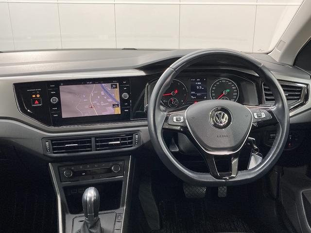 ポロ TSIコンフォートライン クルーズコントロール/純正ナビ/ETC/バックカメラ/アイドリングストップ/USB/オートエアコン/ステアリングリモコン/純正15インチアルミホイール(45枚目)