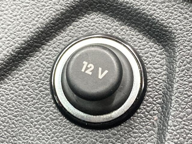 ポロ TSIコンフォートライン クルーズコントロール/純正ナビ/ETC/バックカメラ/アイドリングストップ/USB/オートエアコン/ステアリングリモコン/純正15インチアルミホイール(50枚目)