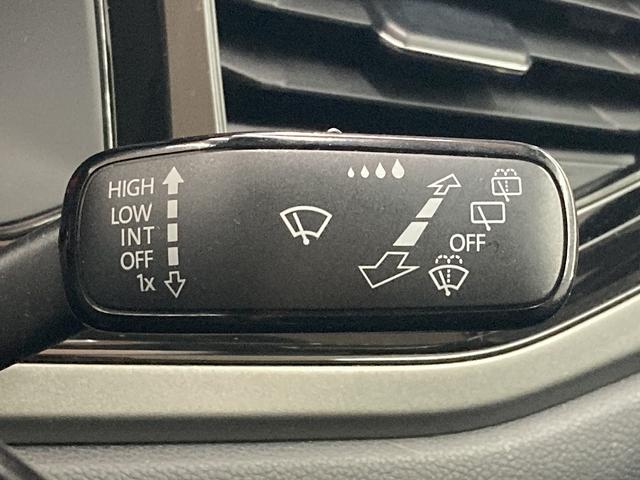 ポロ TSIコンフォートライン クルーズコントロール/純正ナビ/ETC/バックカメラ/アイドリングストップ/USB/オートエアコン/ステアリングリモコン/純正15インチアルミホイール(61枚目)