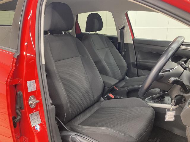 ポロ TSIコンフォートライン クルーズコントロール/純正ナビ/ETC/バックカメラ/アイドリングストップ/USB/オートエアコン/ステアリングリモコン/純正15インチアルミホイール(78枚目)