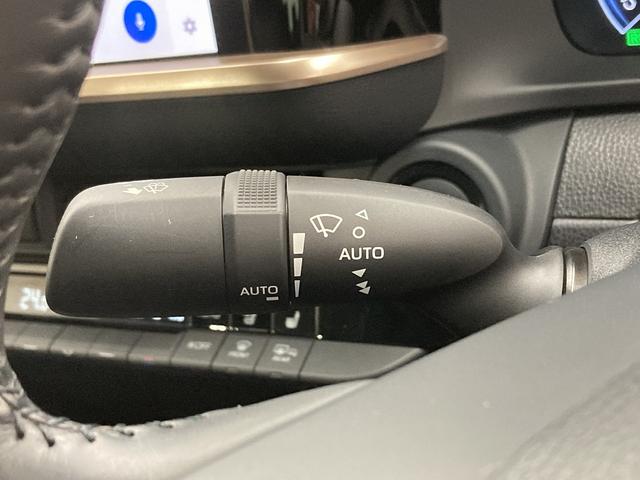 クラウンクロスオーバー Gアドバンスド・レザーパッケージ 純正ナビ/フルモデリスタ/全周囲カメラ/電動トランク/セーフティーセンス/レーダークルーズコントロール/ブラックレザーシート/シートヒーター/ベンチレーション/4眼LEDヘッド/ブラインドスポット(70枚目)