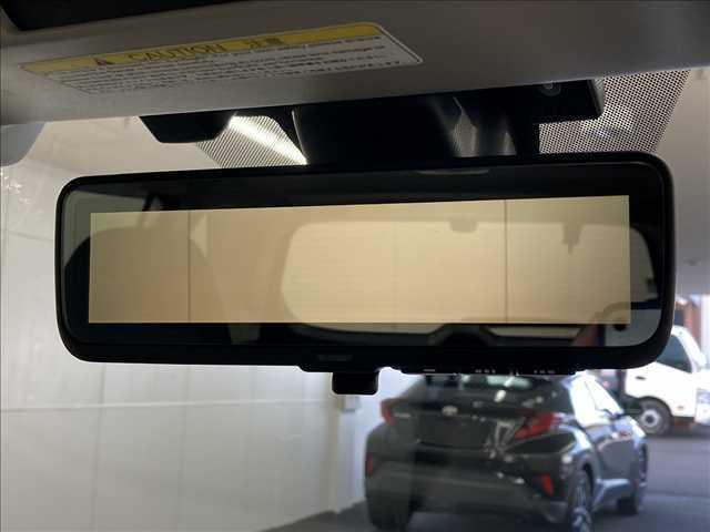 フォレスター アドバンス 純正ナビ/レーダークルーズコントロール/サンルーフ/電動リアゲート/ブラインドスポットモニター/ETC/デジタルインナーミラー/アイサイト/純正18インチアルミホイール/シートヒーター/LEDヘッド(9枚目)