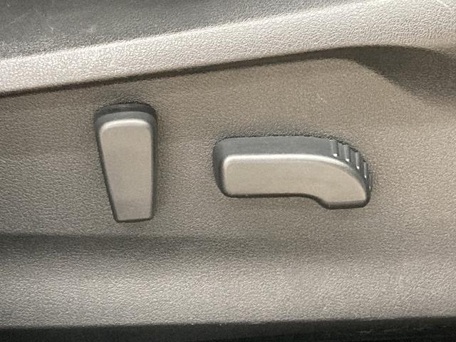 フォレスター アドバンス 純正ナビ/レーダークルーズコントロール/サンルーフ/電動リアゲート/ブラインドスポットモニター/ETC/デジタルインナーミラー/アイサイト/純正18インチアルミホイール/シートヒーター/LEDヘッド(49枚目)