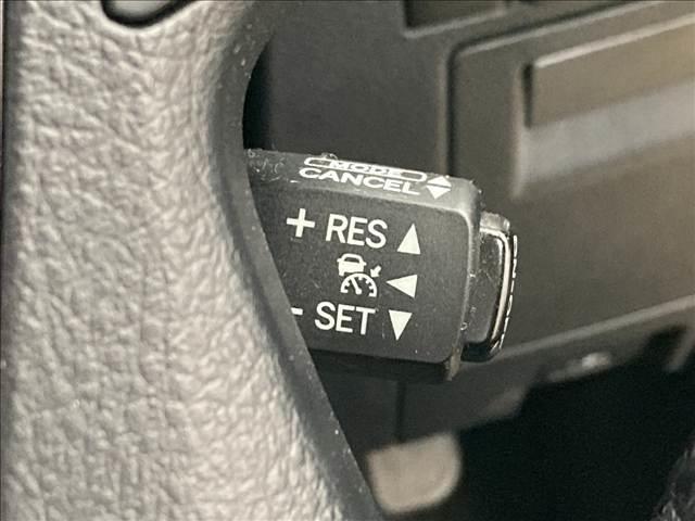 ヴェルファイア Z Gエディション 純正ナビ/サンルーフ/後席モニター/ETC/両側電動スライドドア/セーフティーセンス/レーダークルーズコントロール/LEDヘッド/フォグランプ/純正18インチアルミホイール/3列シート(8枚目)