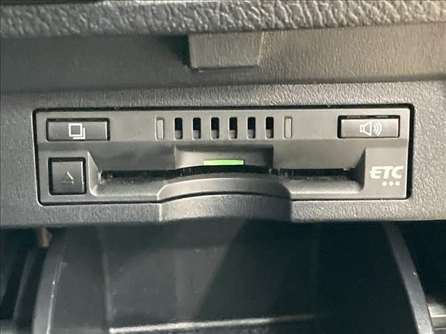 ヴェルファイア Z Gエディション 純正ナビ/サンルーフ/後席モニター/ETC/両側電動スライドドア/セーフティーセンス/レーダークルーズコントロール/LEDヘッド/フォグランプ/純正18インチアルミホイール/3列シート(10枚目)