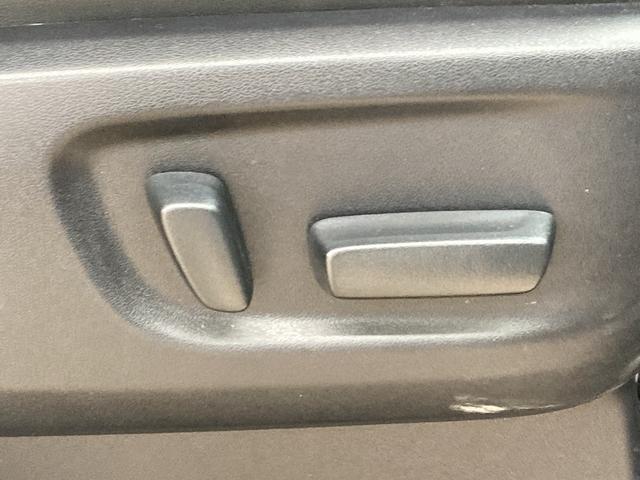 ヴェルファイア Z Gエディション 純正ナビ/サンルーフ/後席モニター/ETC/両側電動スライドドア/セーフティーセンス/レーダークルーズコントロール/LEDヘッド/フォグランプ/純正18インチアルミホイール/3列シート(50枚目)