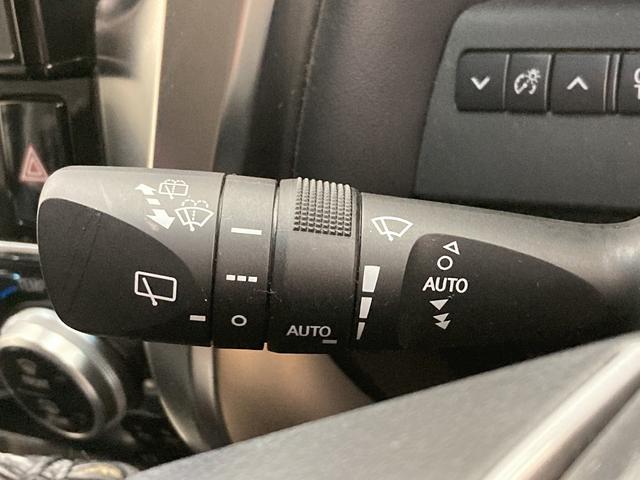 ヴェルファイア Z Gエディション 純正ナビ/サンルーフ/後席モニター/ETC/両側電動スライドドア/セーフティーセンス/レーダークルーズコントロール/LEDヘッド/フォグランプ/純正18インチアルミホイール/3列シート(68枚目)