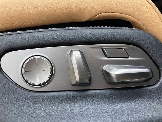 LS LS500h バージョンL アドバンスドドライブ 全周囲カメラ/サンルーフ/マークレビンソン/本革シート/オプションカラー/プリクラッシュセーフティー/レーダークルーズコントロール/デジタルインナーミラー/シートヒーター/ベンチレーション/3眼LED(9枚目)