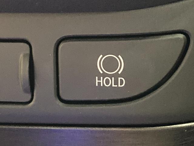 LS LS500h バージョンL アドバンスドドライブ 全周囲カメラ/サンルーフ/マークレビンソン/本革シート/オプションカラー/プリクラッシュセーフティー/レーダークルーズコントロール/デジタルインナーミラー/シートヒーター/ベンチレーション/3眼LED(61枚目)