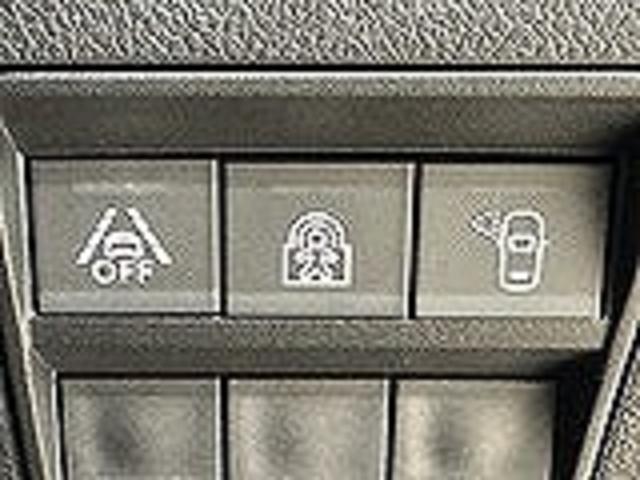 ベルランゴ SHINE XTR PACK ディスプレイオーディオ/ガラスルーフ/バックカメラ/ブラインドスポットモニター/クリアランスソナー/パドルシフト/純正17インチAW/スマートキー/プッシュスタート/ETC/レーンキープ(50枚目)