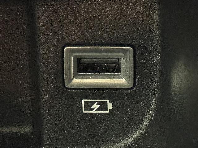 ベルランゴ SHINE XTR PACK ディスプレイオーディオ/ガラスルーフ/バックカメラ/ブラインドスポットモニター/クリアランスソナー/パドルシフト/純正17インチAW/スマートキー/プッシュスタート/ETC/レーンキープ(64枚目)