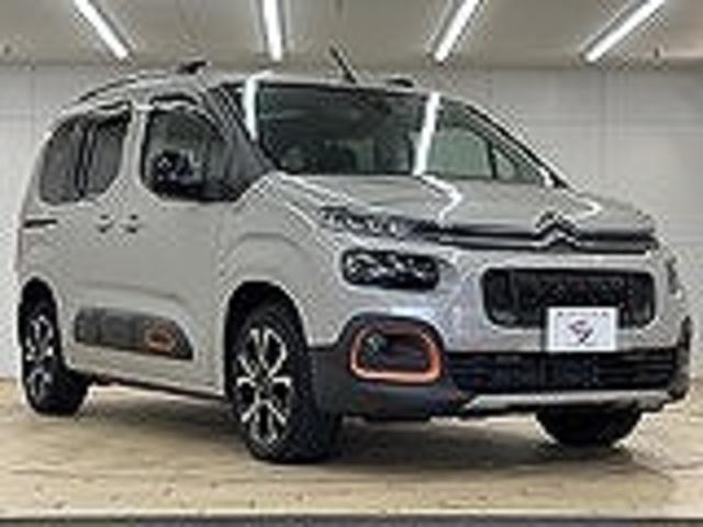 ベルランゴ SHINE XTR PACK ディスプレイオーディオ/ガラスルーフ/バックカメラ/ブラインドスポットモニター/クリアランスソナー/パドルシフト/純正17インチAW/スマートキー/プッシュスタート/ETC/レーンキープ(68枚目)