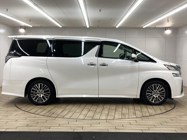 各種オートローンもご用意しております。頭金０円から審査可能。１２回から１２０回までお支払回数がお選び頂けます。中古車から新車すべてにご利用頂けます。お気軽にスタッフへご相談ください。