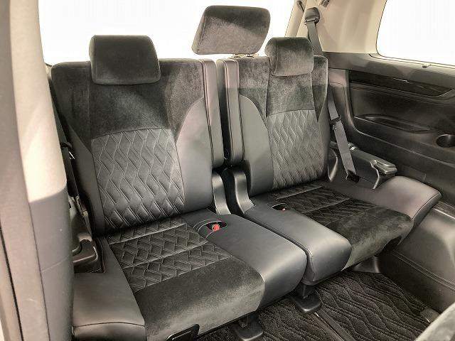 各種オートローンもご用意しております。頭金０円から審査可能。１２回から１２０回までお支払回数がお選び頂けます。中古車から新車すべてにご利用頂けます。お気軽にスタッフへご相談ください。