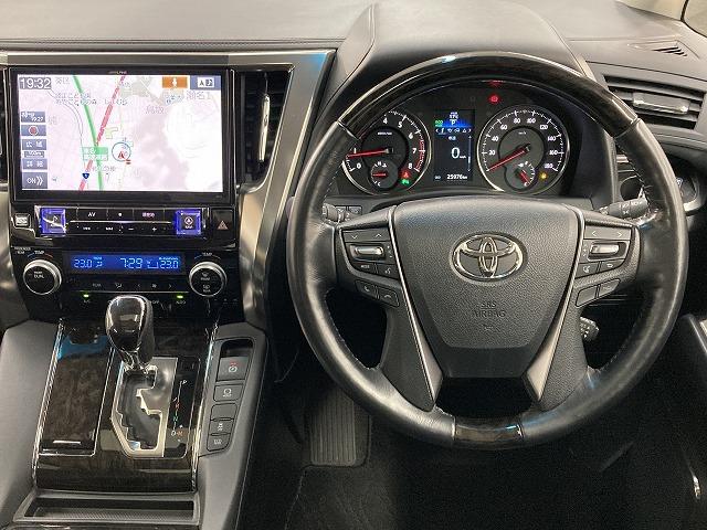 各種オートローンもご用意しております。頭金０円から審査可能。１２回から１２０回までお支払回数がお選び頂けます。中古車から新車すべてにご利用頂けます。お気軽にスタッフへご相談ください。