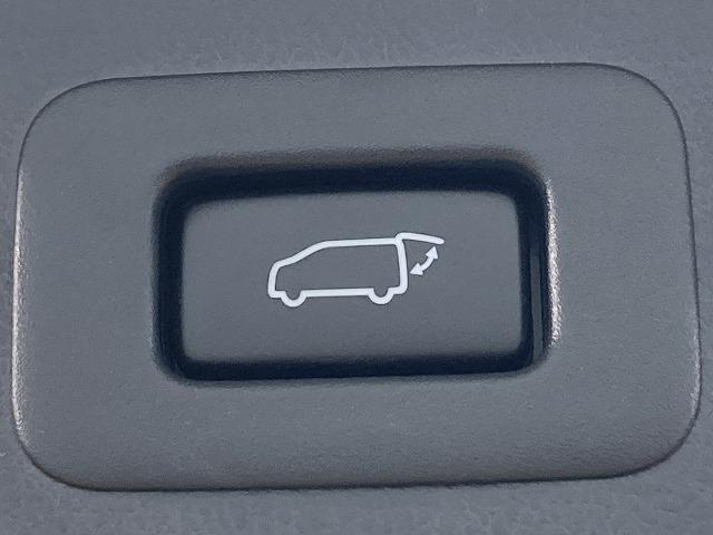 各種オートローンもご用意しております。頭金０円から審査可能。１２回から１２０回までお支払回数がお選び頂けます。中古車から新車すべてにご利用頂けます。お気軽にスタッフへご相談ください。