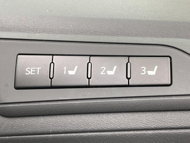 各種オートローンもご用意しております。頭金０円から審査可能。１２回から１２０回までお支払回数がお選び頂けます。中古車から新車すべてにご利用頂けます。お気軽にスタッフへご相談ください。