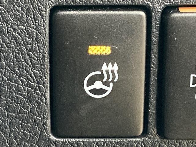 各種オートローンもご用意しております。頭金０円から審査可能。１２回から１２０回までお支払回数がお選び頂けます。中古車から新車すべてにご利用頂けます。お気軽にスタッフへご相談ください。