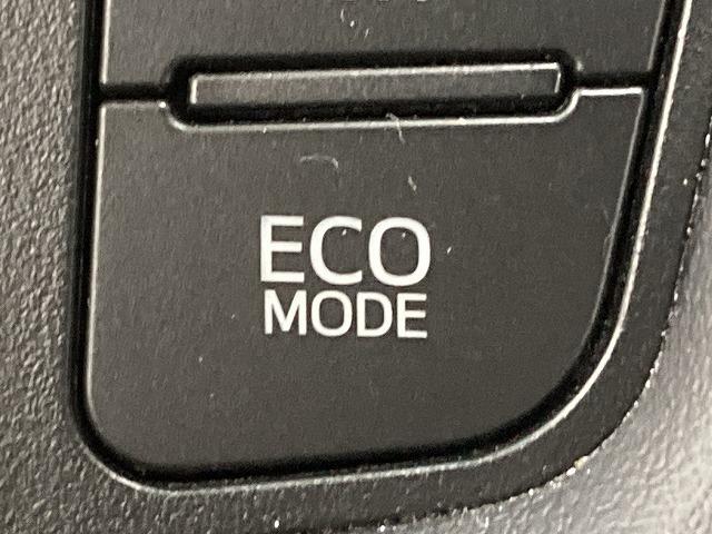 各種オートローンもご用意しております。頭金０円から審査可能。１２回から１２０回までお支払回数がお選び頂けます。中古車から新車すべてにご利用頂けます。お気軽にスタッフへご相談ください。