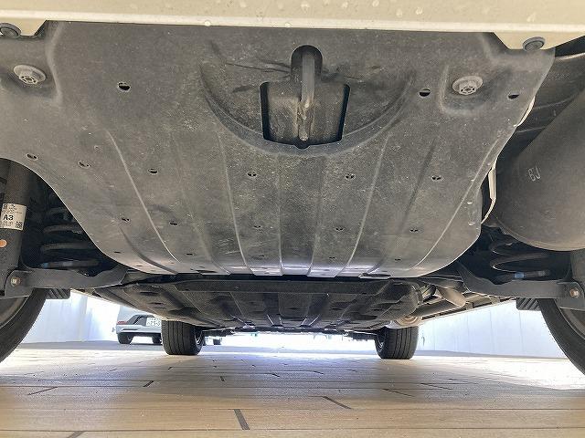 各種オートローンもご用意しております。頭金０円から審査可能。１２回から１２０回までお支払回数がお選び頂けます。中古車から新車すべてにご利用頂けます。お気軽にスタッフへご相談ください。