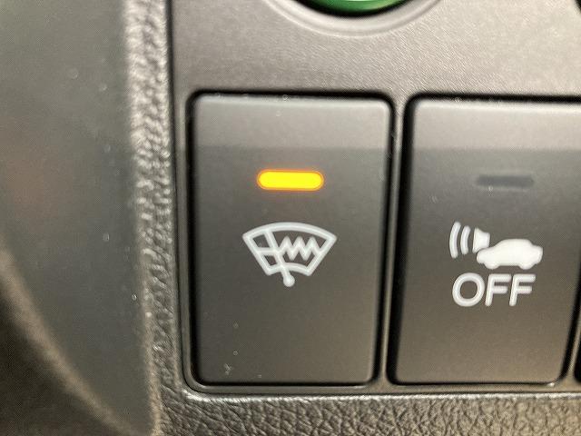 各種オートローンもご用意しております。頭金０円から審査可能。１２回から１２０回までお支払回数がお選び頂けます。中古車から新車すべてにご利用頂けます。お気軽にスタッフへご相談ください。