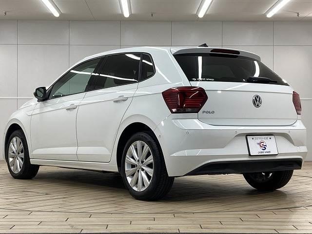 ポロ TSI Highline レーダークルーズコントロール/純正ナビ/フルセグTV/バックカメラ/クリアランスソナー/ETC/パドルシフト/オートライト/プッシュスタート/LEDヘッド/USBポート/スマートキー/オートエアコン(17枚目)