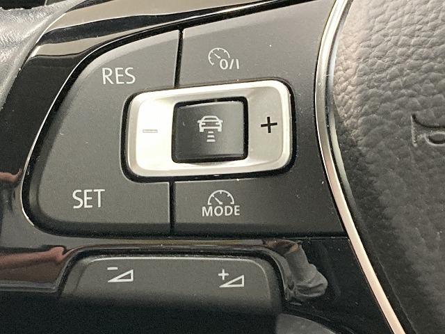 ポロ TSI Highline レーダークルーズコントロール/純正ナビ/フルセグTV/バックカメラ/クリアランスソナー/ETC/パドルシフト/オートライト/プッシュスタート/LEDヘッド/USBポート/スマートキー/オートエアコン(52枚目)