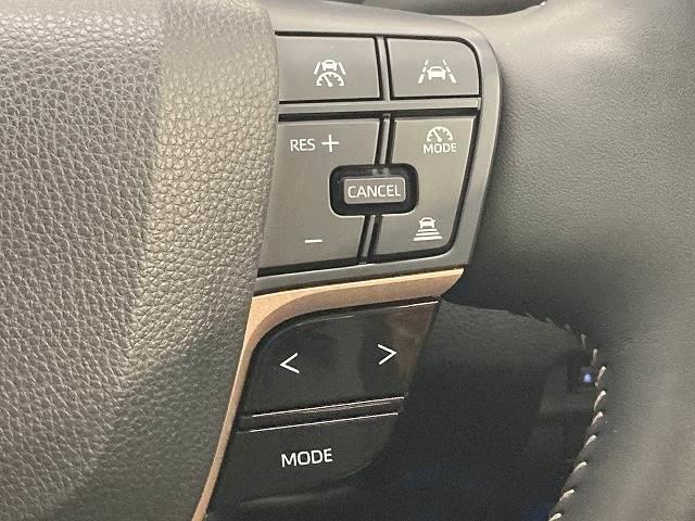 クラウンスポーツ SPORT Z (HEV) モデリスタエアロ/全周囲カメラ/12.3型ナビ/セーフティーセンス/レーダークルーズコントロール/ブラインドスポットモニター/本革シート/シートヒーター/ベンチレーション/パワーシート/電動リアゲート(9枚目)