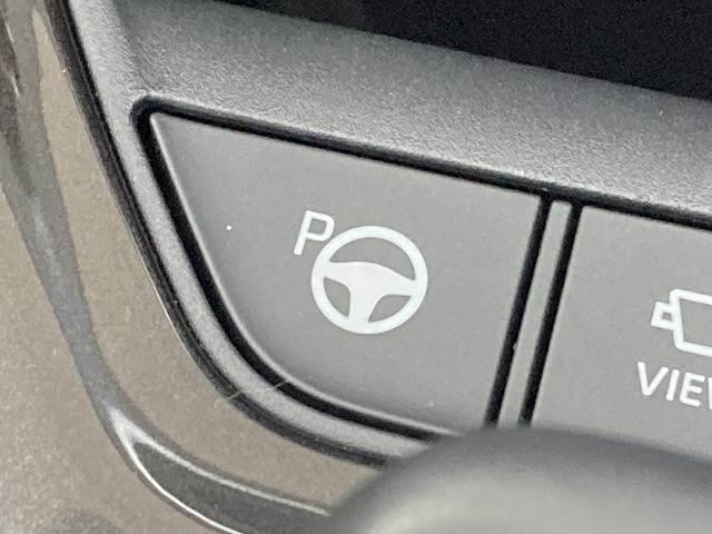 クラウンスポーツ SPORT Z (HEV) モデリスタエアロ/全周囲カメラ/12.3型ナビ/セーフティーセンス/レーダークルーズコントロール/ブラインドスポットモニター/本革シート/シートヒーター/ベンチレーション/パワーシート/電動リアゲート(10枚目)