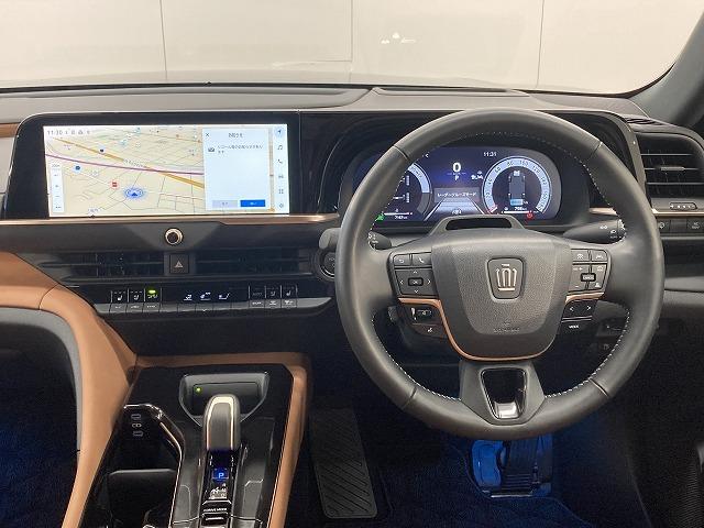 クラウンスポーツ SPORT Z (HEV) モデリスタエアロ/全周囲カメラ/12.3型ナビ/セーフティーセンス/レーダークルーズコントロール/ブラインドスポットモニター/本革シート/シートヒーター/ベンチレーション/パワーシート/電動リアゲート(44枚目)
