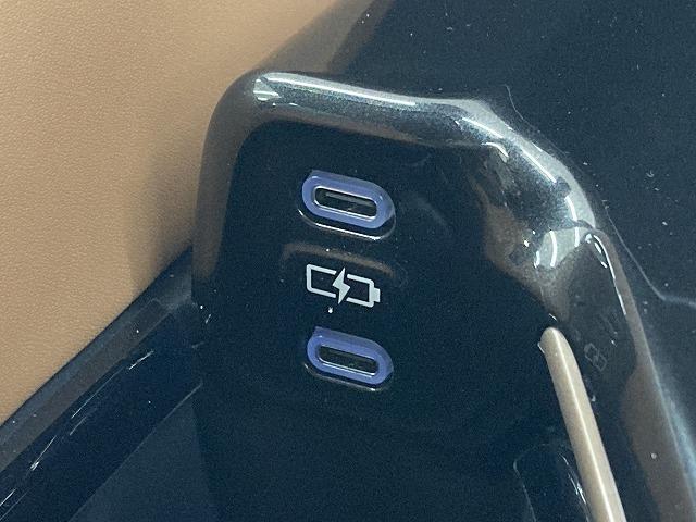 クラウンスポーツ SPORT Z (HEV) モデリスタエアロ/全周囲カメラ/12.3型ナビ/セーフティーセンス/レーダークルーズコントロール/ブラインドスポットモニター/本革シート/シートヒーター/ベンチレーション/パワーシート/電動リアゲート(60枚目)