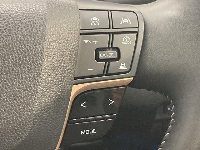 クラウンスポーツ SPORT Z (HEV) モデリスタエアロ/全周囲カメラ/12.3型ナビ/セーフティーセンス/レーダークルーズコントロール/ブラインドスポットモニター/本革シート/シートヒーター/ベンチレーション/パワーシート/電動リアゲート(66枚目)