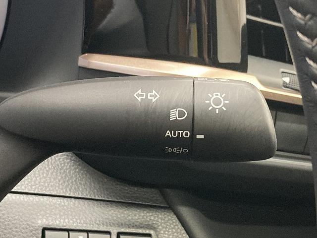 クラウンスポーツ SPORT Z (HEV) モデリスタエアロ/全周囲カメラ/12.3型ナビ/セーフティーセンス/レーダークルーズコントロール/ブラインドスポットモニター/本革シート/シートヒーター/ベンチレーション/パワーシート/電動リアゲート(69枚目)