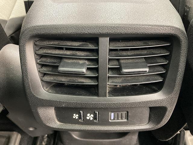 ベルランゴ SHINE XTR PACK ガラスルーフ/クリアランスソナー/ETC/パドルシフト/プッシュスタート/スマートキー/ブラインドスポットモニター/バックカメラ/ルーフレール/クルーズコントロール/Applecarplay(50枚目)