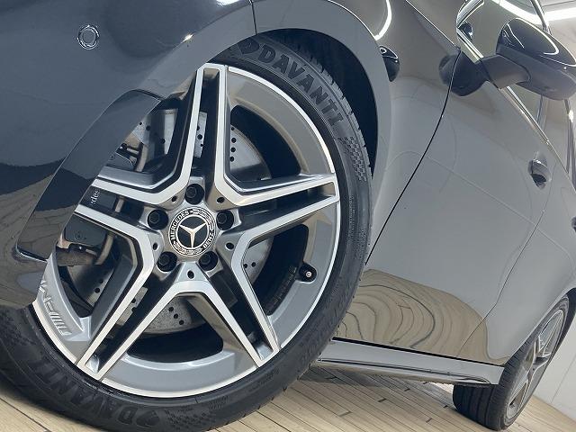 Aクラスセダン A250 4MATIC セダン AMGライン パノラミックルーフ/黒革シート/レーダークルーズコントロール/フルセグTV/ブラインドスポットモニター/純正18インチAW/全周囲カメラ/パワーシート/シートメモリ/パドルシフト/クリアランスソナー(21枚目)
