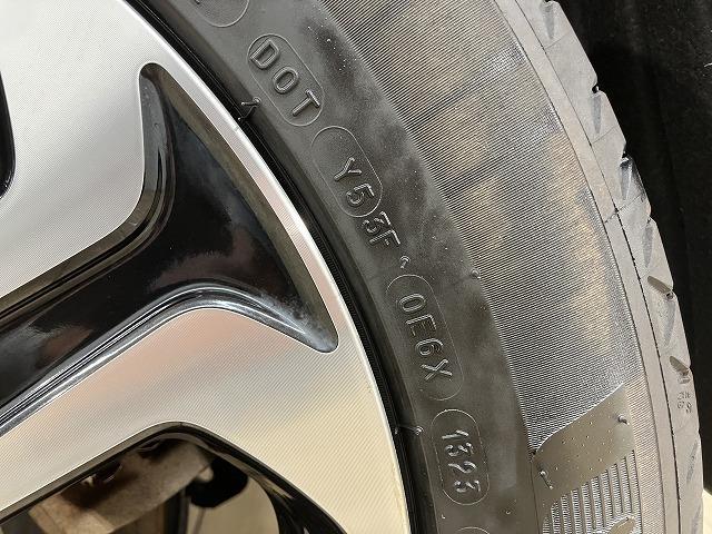 各種オートローンもご用意しております。頭金０円から審査可能。１２回から１２０回までお支払回数がお選び頂けます。中古車から新車すべてにご利用頂けます。お気軽にスタッフへご相談ください。