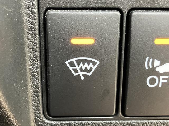 各種オートローンもご用意しております。頭金０円から審査可能。１２回から１２０回までお支払回数がお選び頂けます。中古車から新車すべてにご利用頂けます。お気軽にスタッフへご相談ください。